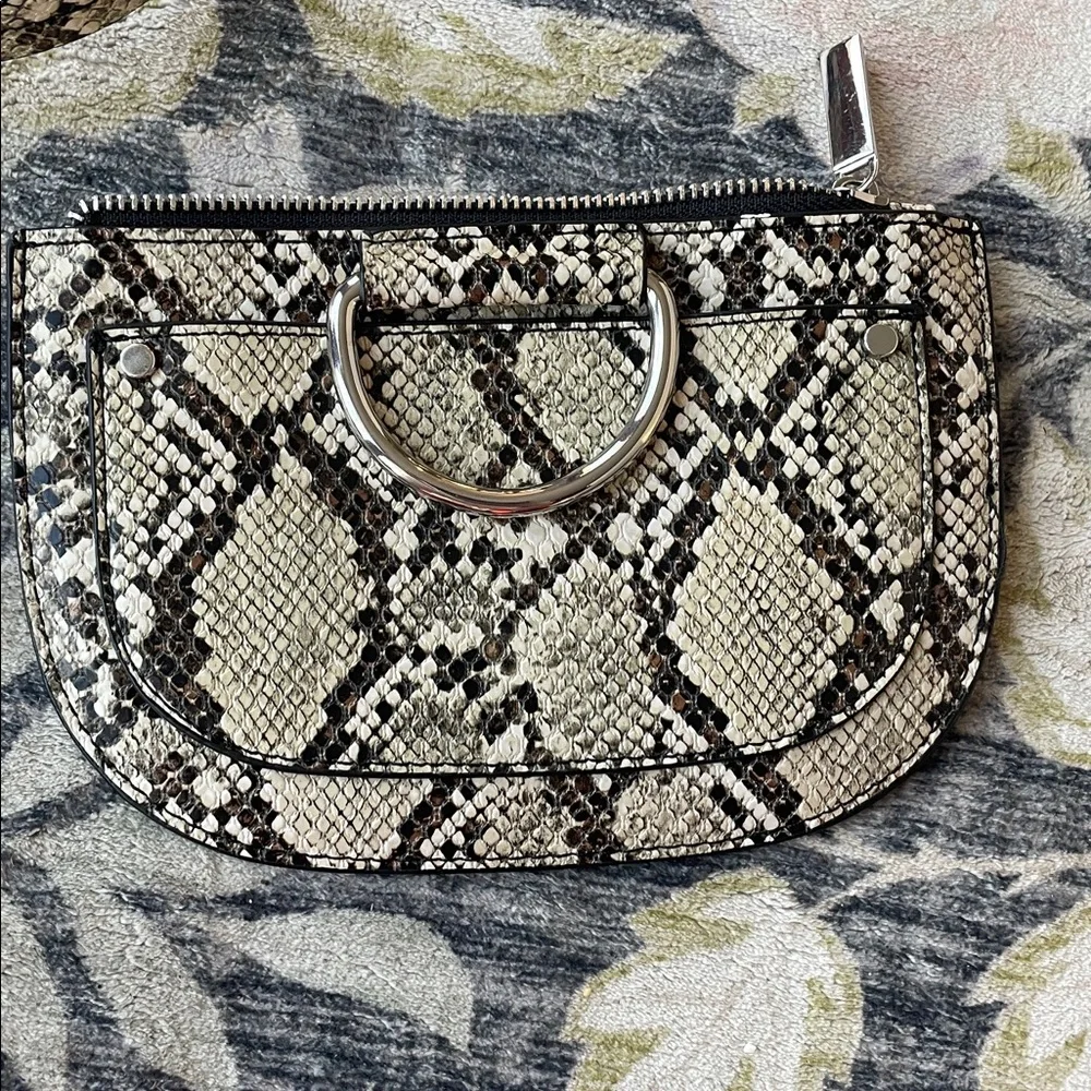 Zara Trafuluc Beltbag Crossbody Pouch Snakeskin Bag Pouch Like New - Picture 5 of 7